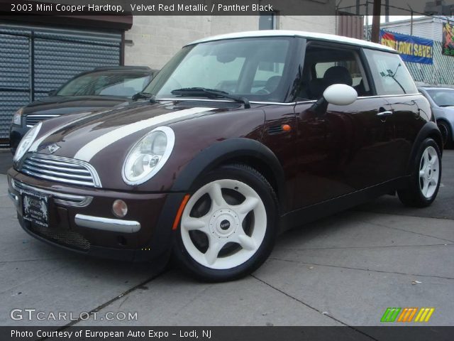 2003 Mini Cooper Hardtop in Velvet Red Metallic