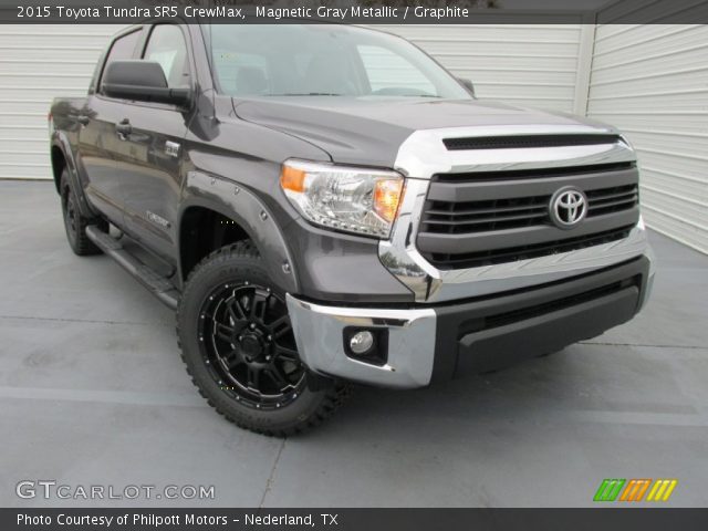 2015 Toyota Tundra SR5 CrewMax in Magnetic Gray Metallic