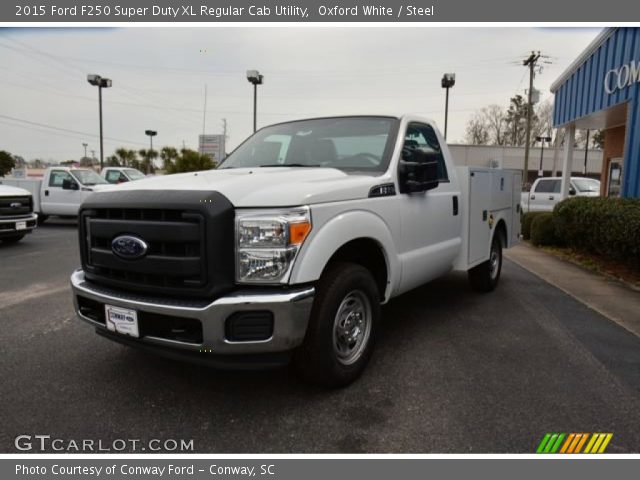 2015 Ford F250 Super Duty XL Regular Cab Utility in Oxford White