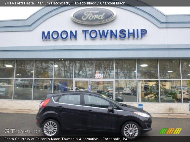 2014 Ford Fiesta Titanium Hatchback in Tuxedo Black