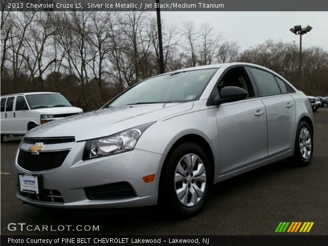 2013 Chevrolet Cruze LS in Silver Ice Metallic