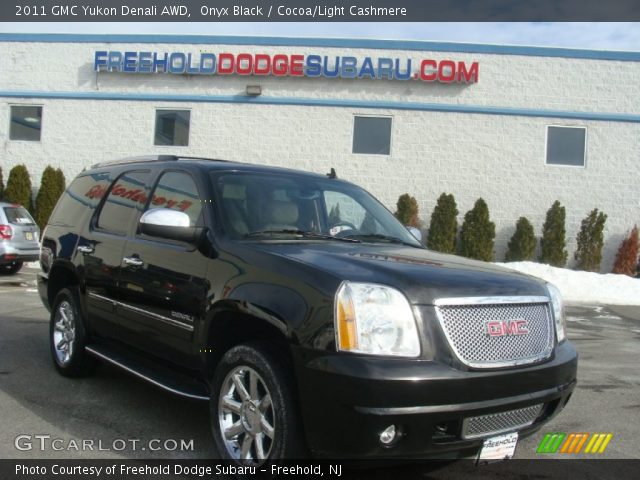 2011 GMC Yukon Denali AWD in Onyx Black