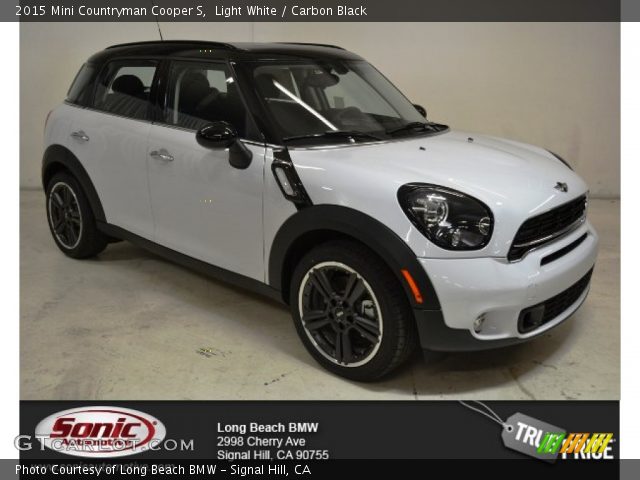 2015 Mini Countryman Cooper S in Light White