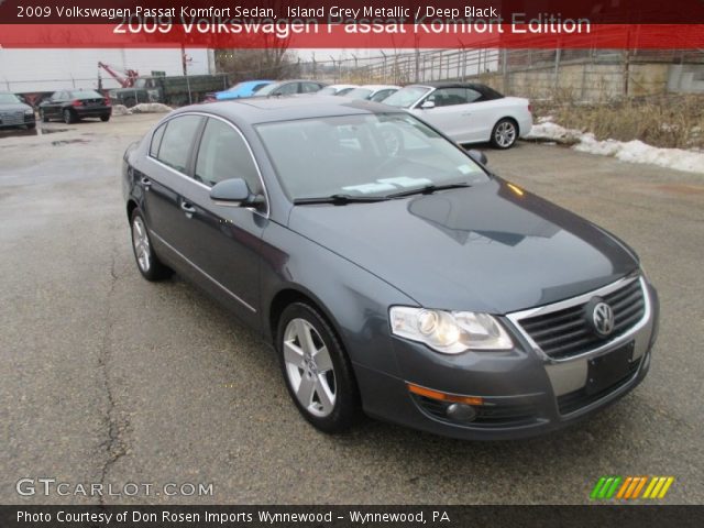2009 Volkswagen Passat Komfort Sedan in Island Grey Metallic