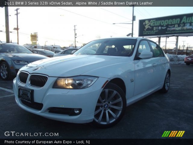 2011 BMW 3 Series 328i xDrive Sedan in Alpine White