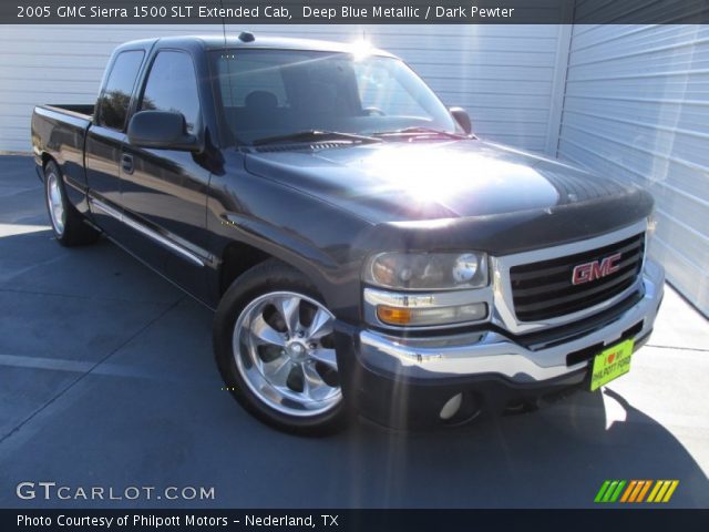 2005 GMC Sierra 1500 SLT Extended Cab in Deep Blue Metallic