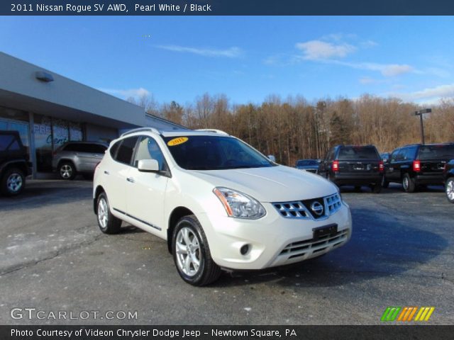 2011 Nissan Rogue SV AWD in Pearl White