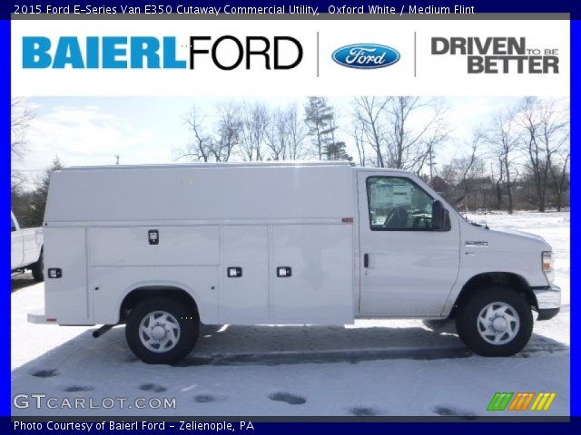 2015 Ford E-Series Van E350 Cutaway Commercial Utility in Oxford White