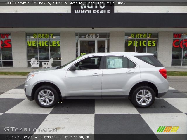2011 Chevrolet Equinox LS in Silver Ice Metallic