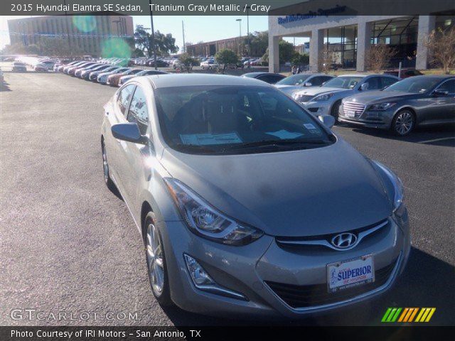 2015 Hyundai Elantra SE Sedan in Titanium Gray Metallic