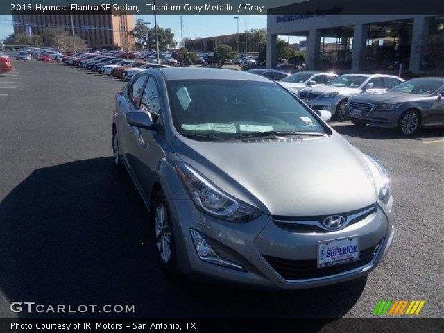 2015 Hyundai Elantra SE Sedan in Titanium Gray Metallic