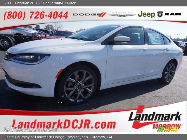 2015 Chrysler 200 S in Bright White