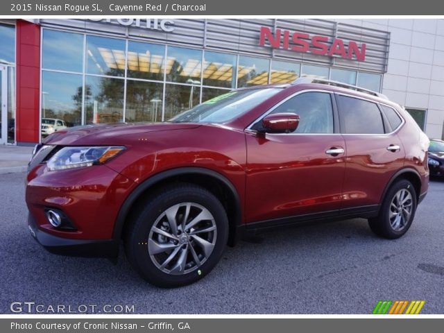 2015 Nissan Rogue SL in Cayenne Red