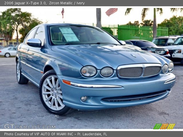 2006 Jaguar X-Type 3.0 in Zircon Metallic
