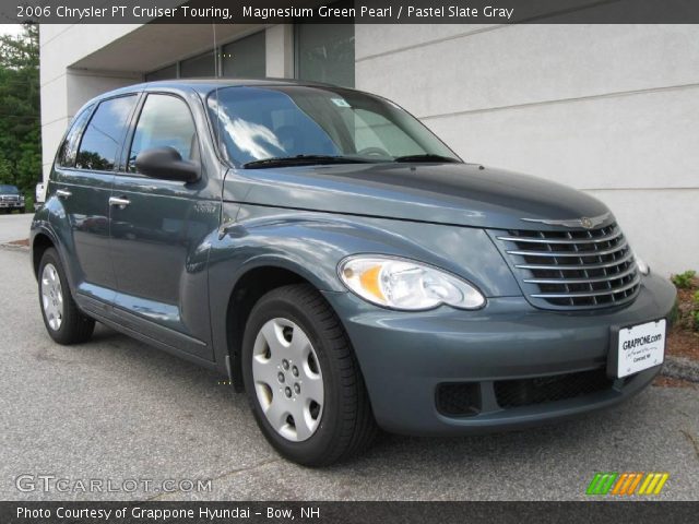 2006 Chrysler PT Cruiser Touring in Magnesium Green Pearl