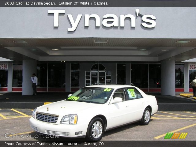 2003 Cadillac DeVille Sedan in Cotillion Off White