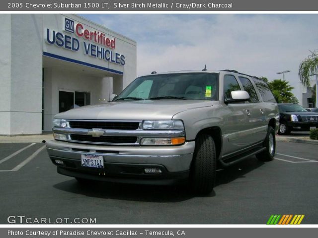 2005 Chevrolet Suburban 1500 LT in Silver Birch Metallic
