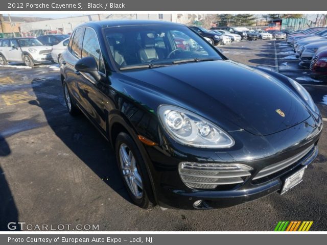 2012 Porsche Cayenne S in Black