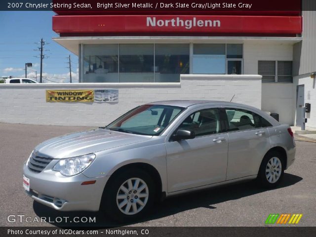 2007 Chrysler Sebring Sedan in Bright Silver Metallic