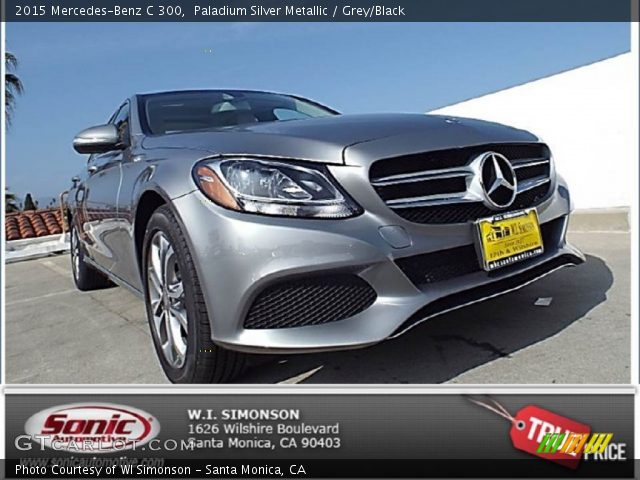 2015 Mercedes-Benz C 300 in Paladium Silver Metallic