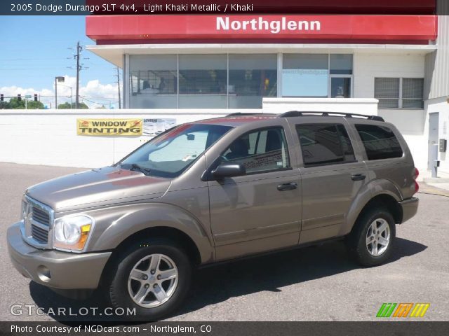 2005 Dodge Durango SLT 4x4 in Light Khaki Metallic