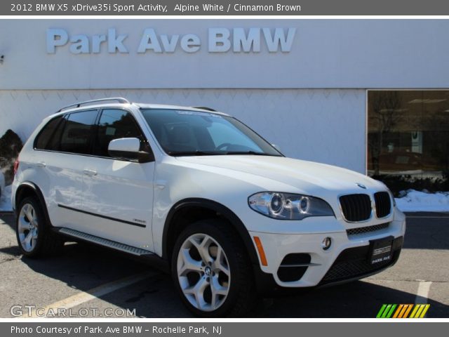 2012 BMW X5 xDrive35i Sport Activity in Alpine White