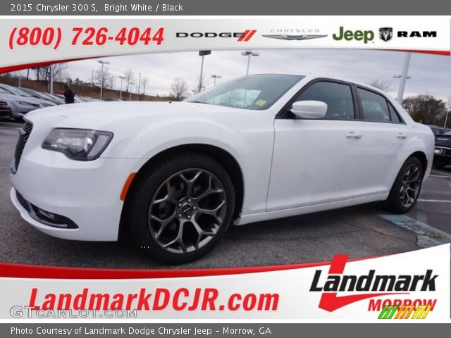 2015 Chrysler 300 S in Bright White