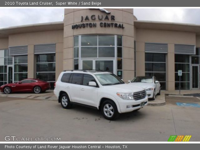 2010 Toyota Land Cruiser  in Super White