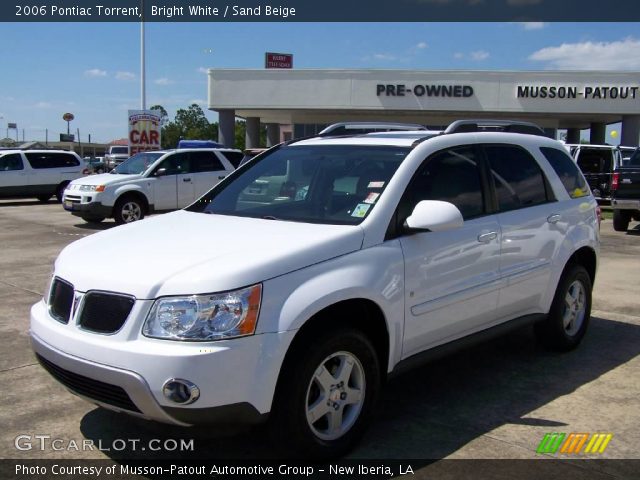 2006 Pontiac Torrent  in Bright White