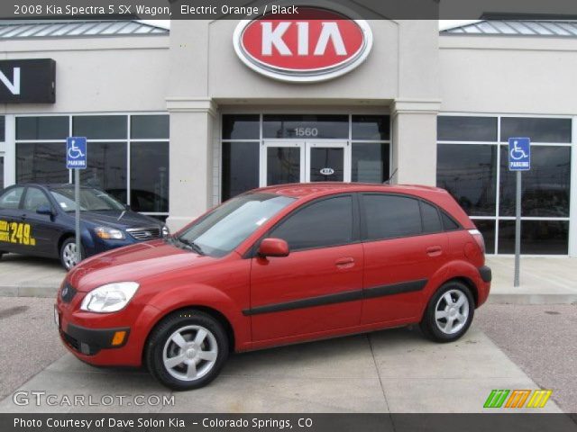 2008 Kia Spectra 5 SX Wagon in Electric Orange