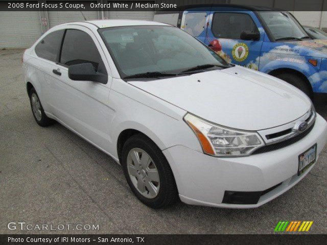 2008 Ford Focus S Coupe in Oxford White
