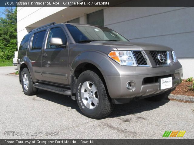 2006 Nissan Pathfinder SE 4x4 in Granite Metallic