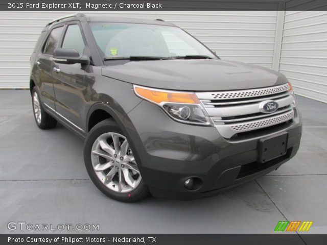 2015 Ford Explorer XLT in Magnetic