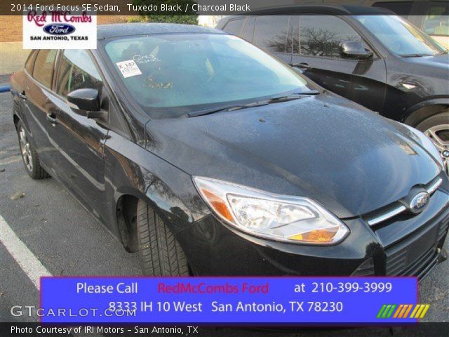 2014 Ford Focus SE Sedan in Tuxedo Black