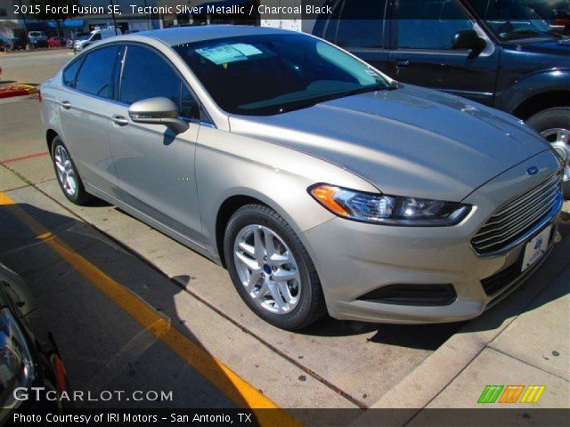 2015 Ford Fusion SE in Tectonic Silver Metallic