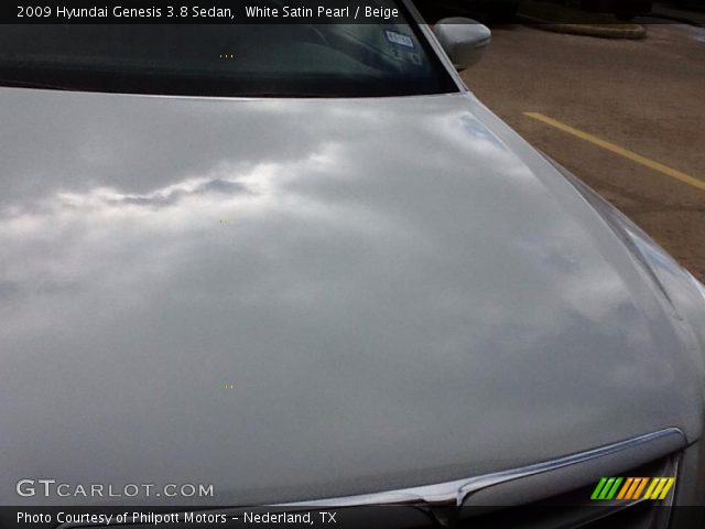 2009 Hyundai Genesis 3.8 Sedan in White Satin Pearl