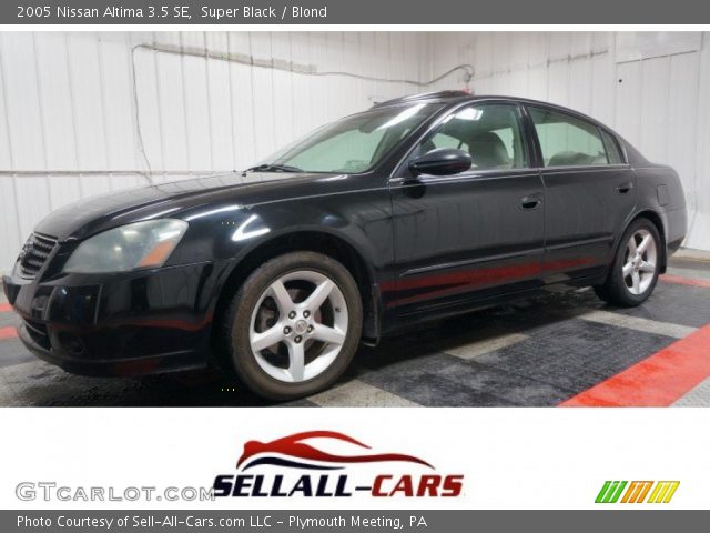 2005 Nissan Altima 3.5 SE in Super Black