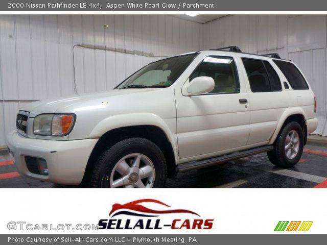 2000 Nissan Pathfinder LE 4x4 in Aspen White Pearl Glow