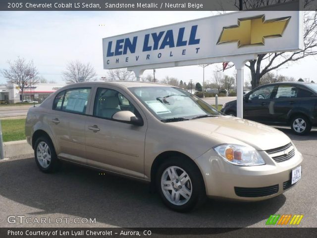 2005 Chevrolet Cobalt LS Sedan in Sandstone Metallic