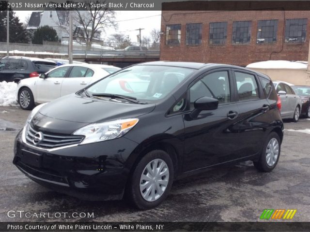 2015 Nissan Versa Note SV in Super Black