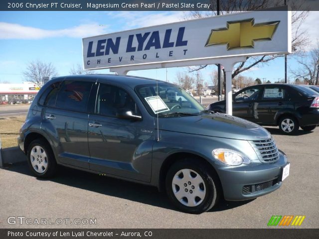 2006 Chrysler PT Cruiser  in Magnesium Green Pearl