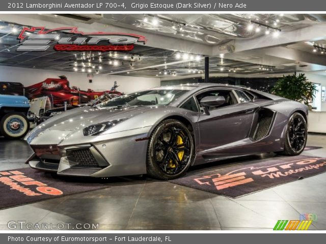 2012 Lamborghini Aventador LP 700-4 in Grigio Estoque (Dark Silver)