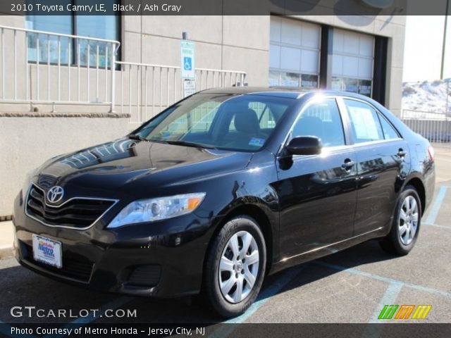2010 Toyota Camry LE in Black