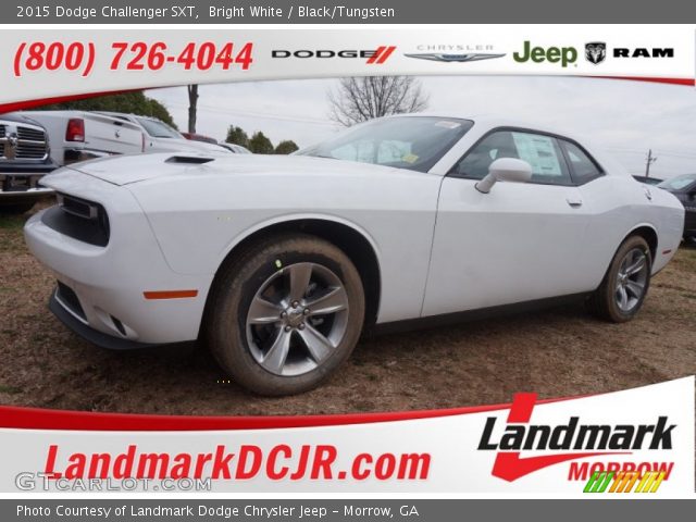 2015 Dodge Challenger SXT in Bright White