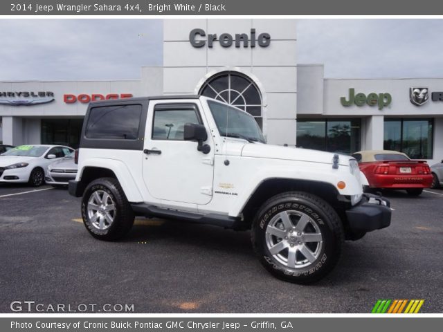 2014 Jeep Wrangler Sahara 4x4 in Bright White