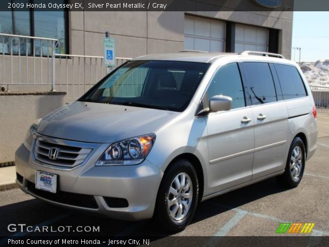 2009 Honda Odyssey EX in Silver Pearl Metallic