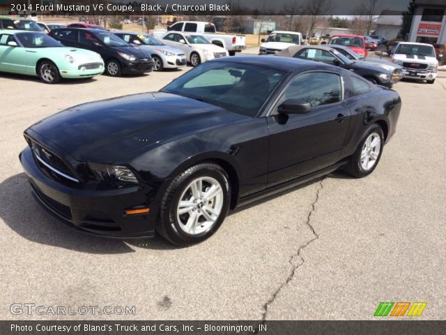 2014 Ford Mustang V6 Coupe in Black