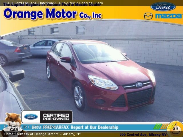 2014 Ford Focus SE Hatchback in Ruby Red