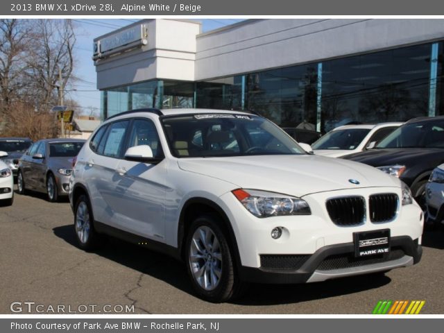 2013 BMW X1 xDrive 28i in Alpine White
