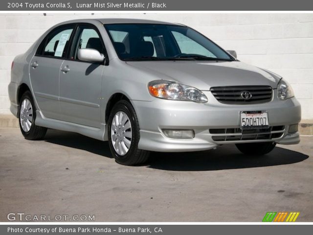 2004 Toyota Corolla S in Lunar Mist Silver Metallic